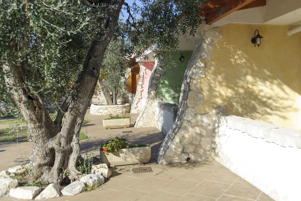 Aparthotel Borghetto Tio Pepe Mattinata Esterno foto