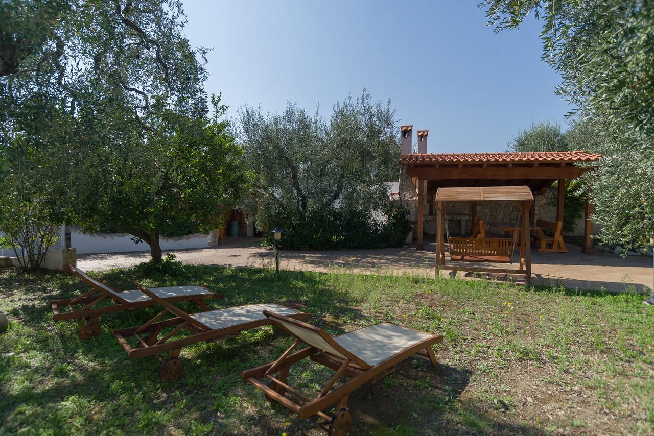 Aparthotel Borghetto Tio Pepe Mattinata Esterno foto