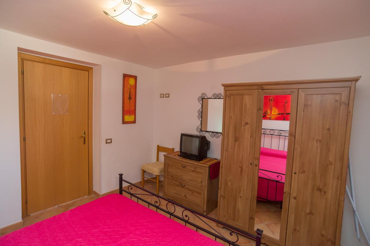Aparthotel Borghetto Tio Pepe Mattinata Esterno foto